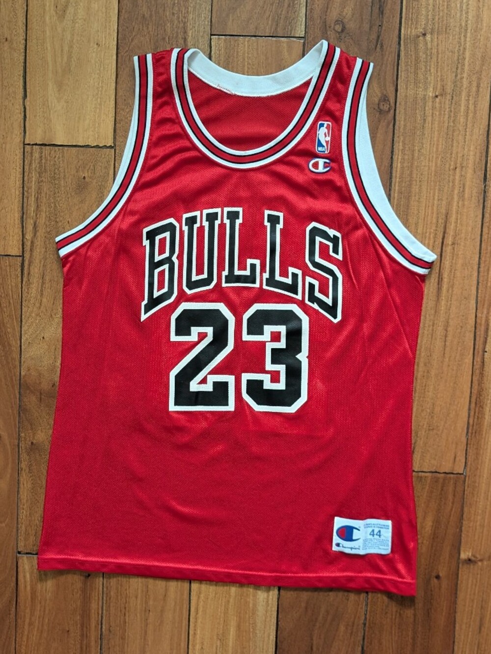 Michael Jordan Vintage Bulls Jersey (44)